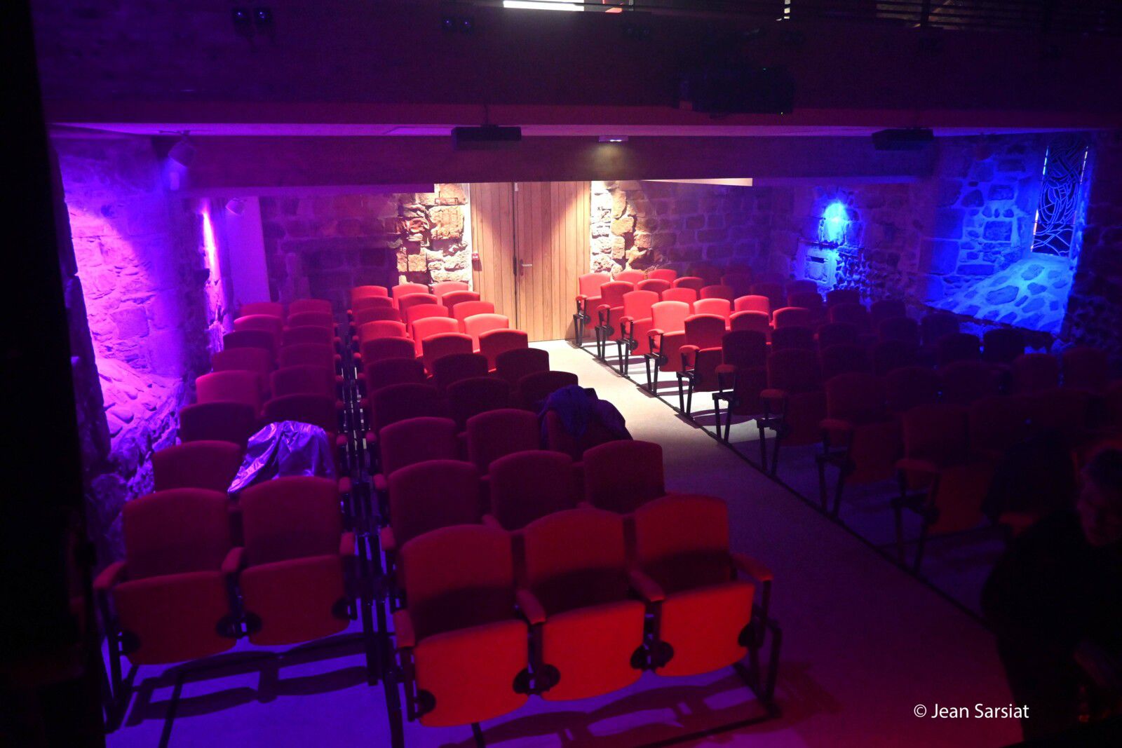 Installation éclairage Cabaret